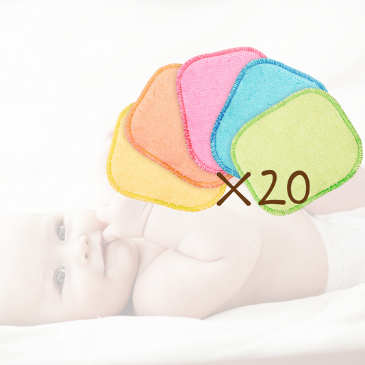 Lot de 20 lingettes lavables bébé en bambou couleur, dont 5 offertes. Idéales pour une toilette douce et écologique, parfaites pour la chambre de bébé.